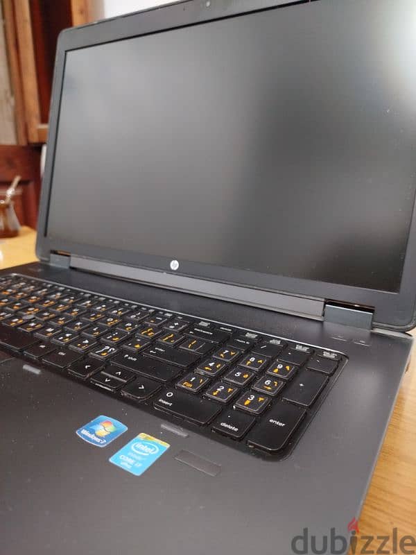 HP ZBook G2 17  RAM 32 SSD 256 HDD 1TB 5