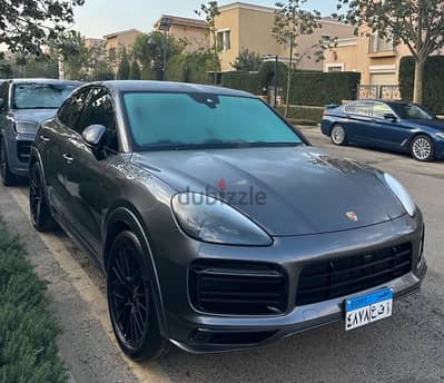 Porsche Cayenne 2022