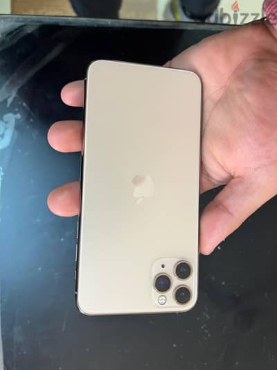 iphone 11 pro max //ايفون ١١ برو ماكس 256