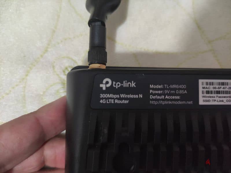 TP-Link MR6400 4G Router 2