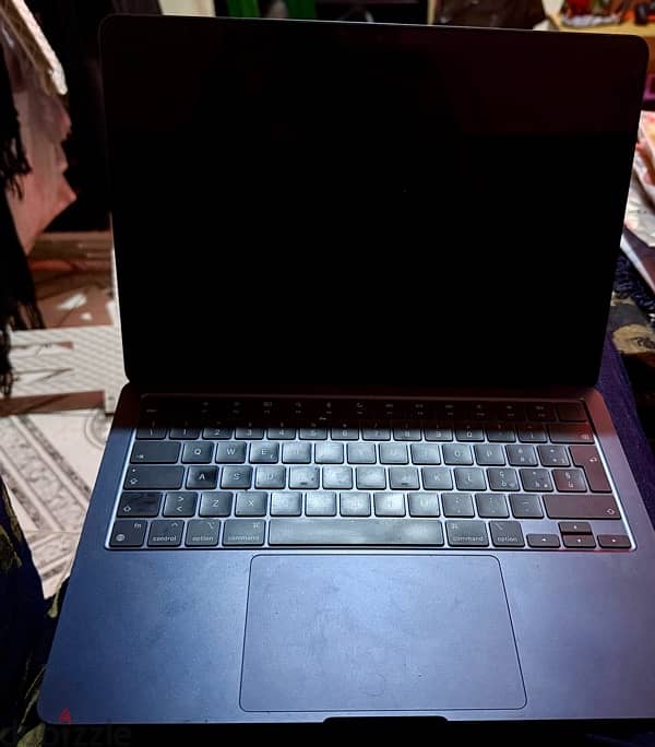 Apple MacBook Air M3 2024 / 16GB - 256 GB 7