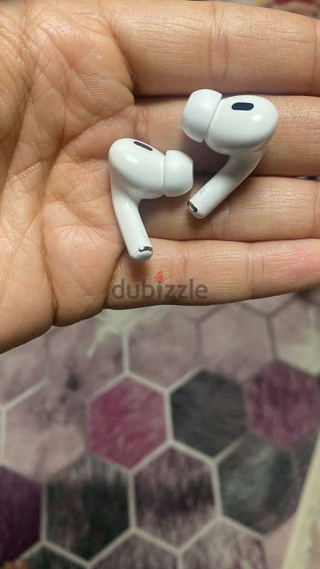 Apple AirPods Pro ( 2nd generation ) 3