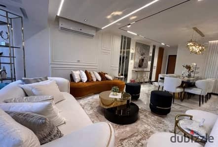 In Heliopolis, for sale, a 3-bedroom apartment, fully finished with air conditioners and a kitchen, with a down payment of 1,300,000 and the rest in i