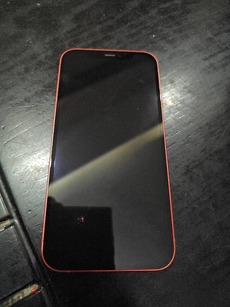 Iphone 12 128GB Red 3