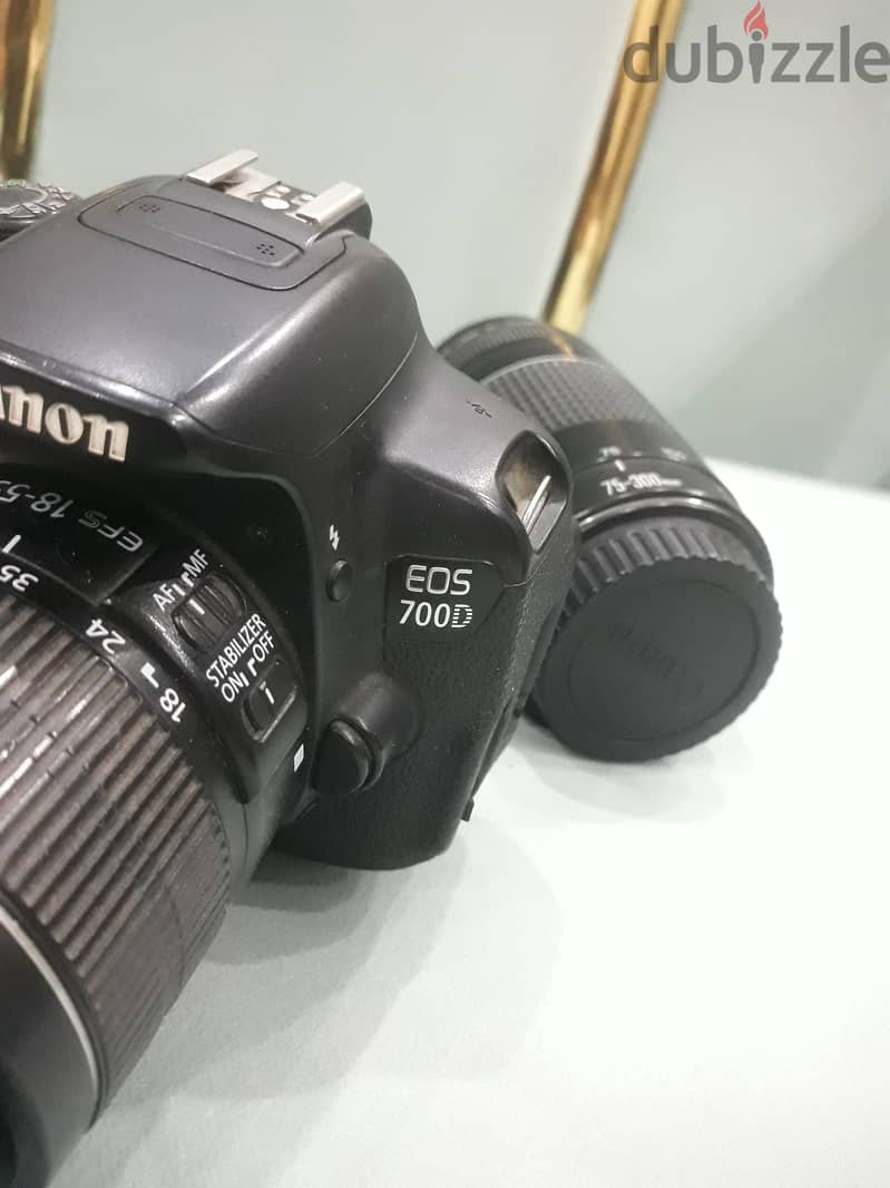 كاميرا كانون D700 استعمال بيتي 2