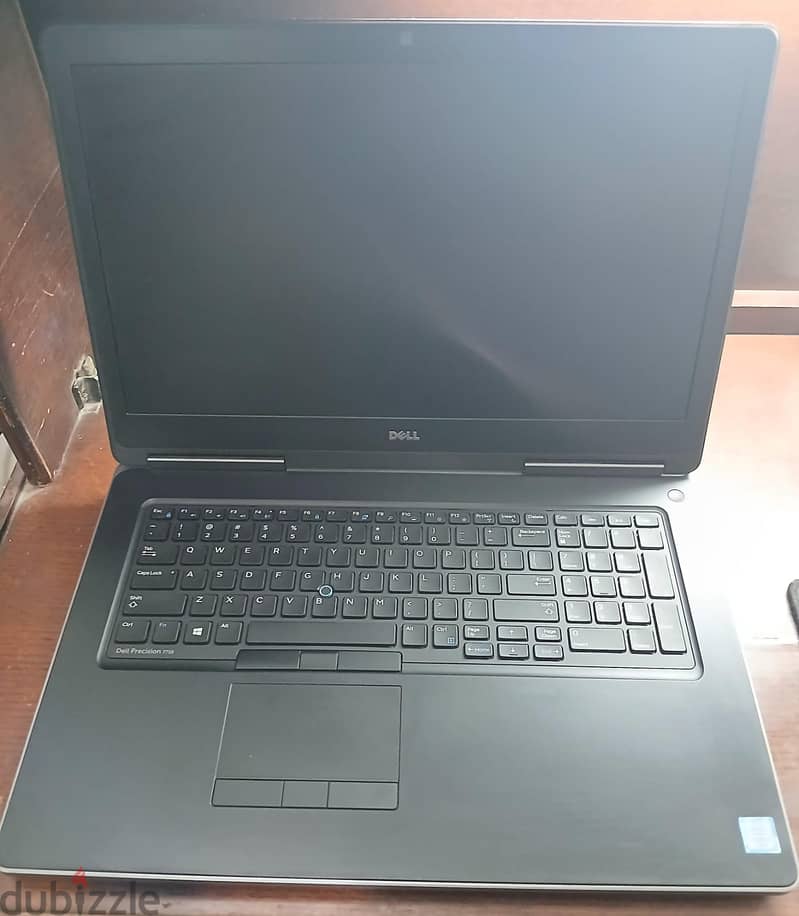 Dell Precision 7710 1