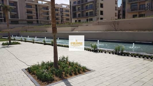 Apartment for sale 143 m Good location Corner Fully finished Ready to move With parking slot At FIFTH SQUARE ALMARASEM New Cairo