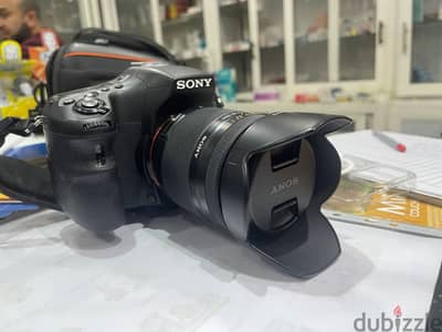 Sony Alpha SLT-A77 Translucent Mirror Digital SLR Camera