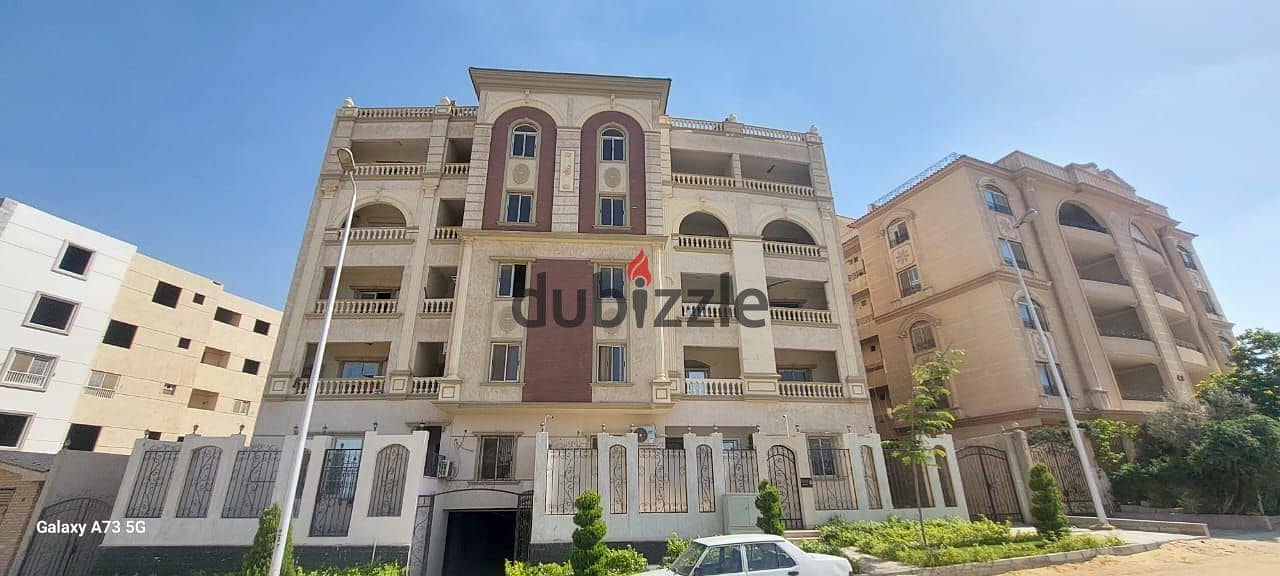 Apartment for sale at a special price, with an area of ​​166 square meters in New Lotus. An unparalleled residential opportunity in the heart of the F 0