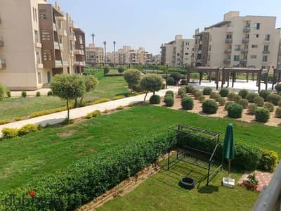 Apartment for rent in Wasal Compound, 240 m, ground floor with garden