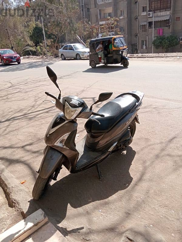 سكوتر st 200cc 0