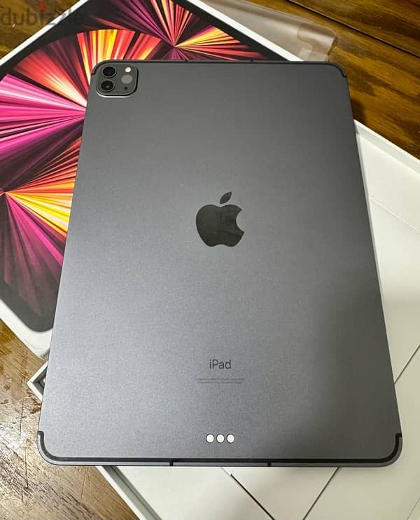 Ipad M1 , 256G , Cellular + Wi-Fi 2