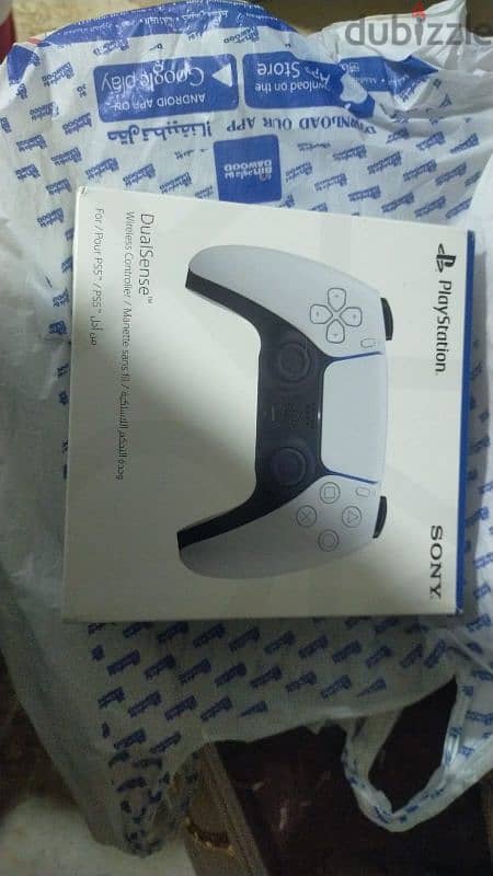 PS5 Controller 4