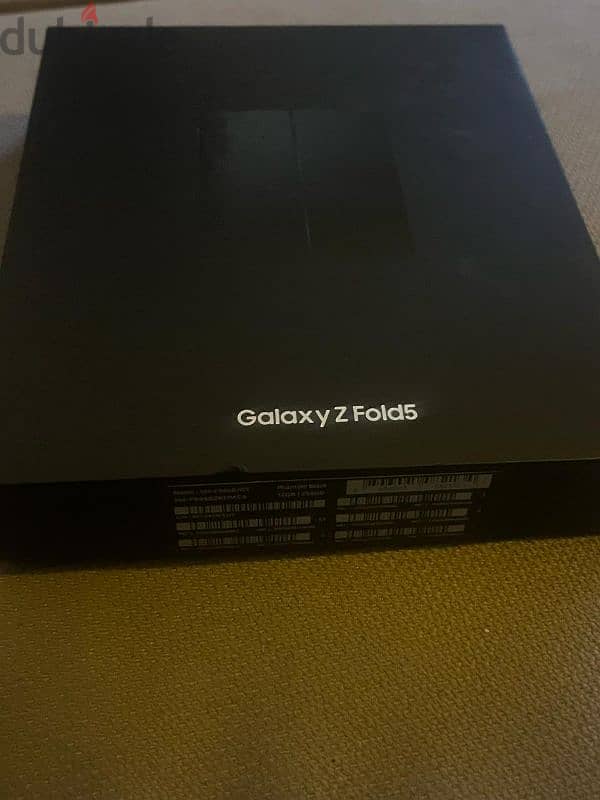 Samsung Galaxy ZFold 5 Phantom Black 256GB ضمان محلي 8