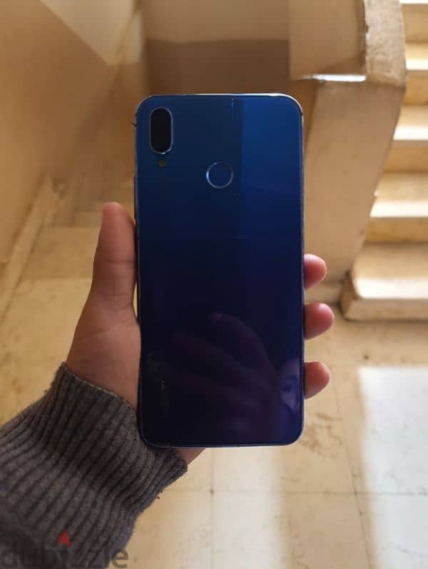 Huawei nova 3i 6