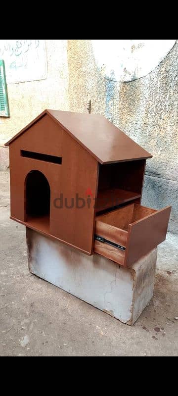 dog house