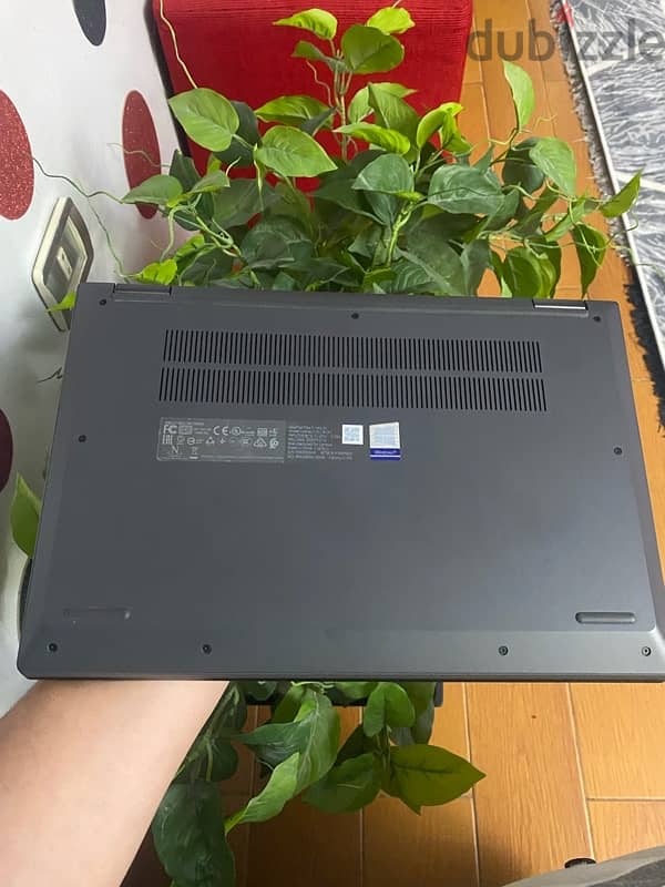 Lenovo IdeaPad Flex 5 2n1 Laptop 3