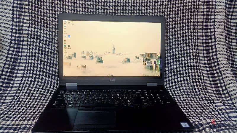 Dell precision 3510 touch 10