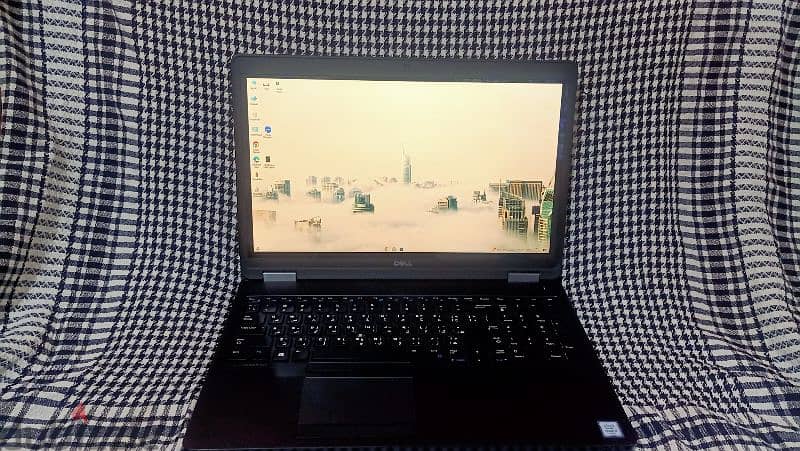 Dell precision 3510 touch 11