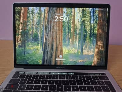 للبيع: لاب توب MacBook Pro 2016 بحالة ممتازة