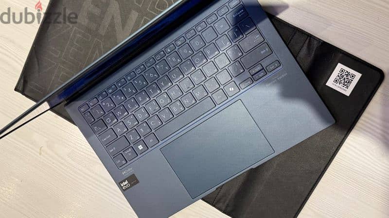 Asus s13 oled laptop Intel ultra 7 1