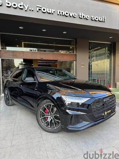 Audi Q8 2023 S-line  plus بضمان الوكيل