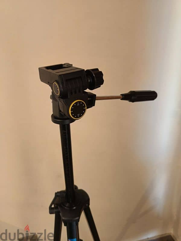 teinin tripod 5