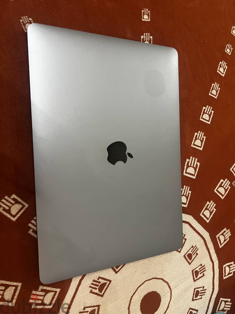 MacBook Air M1 Used 256GB 8 RAM 2