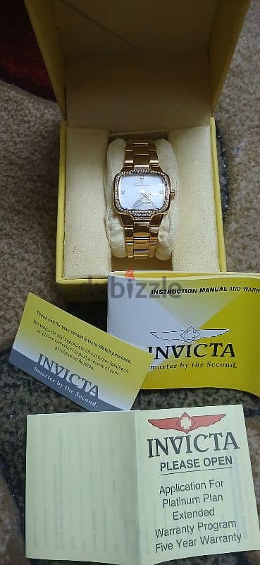 ساعة Invicta