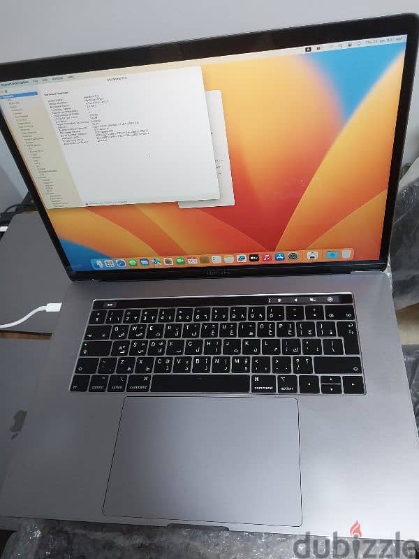 Macbook Pro 2019 15-inch A1990 8