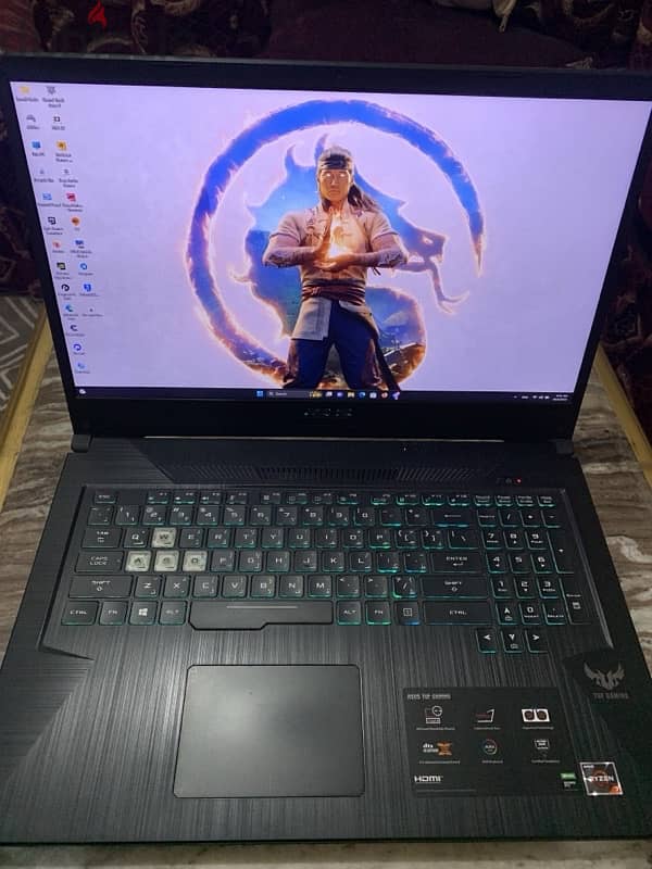 Gaming laptop 6