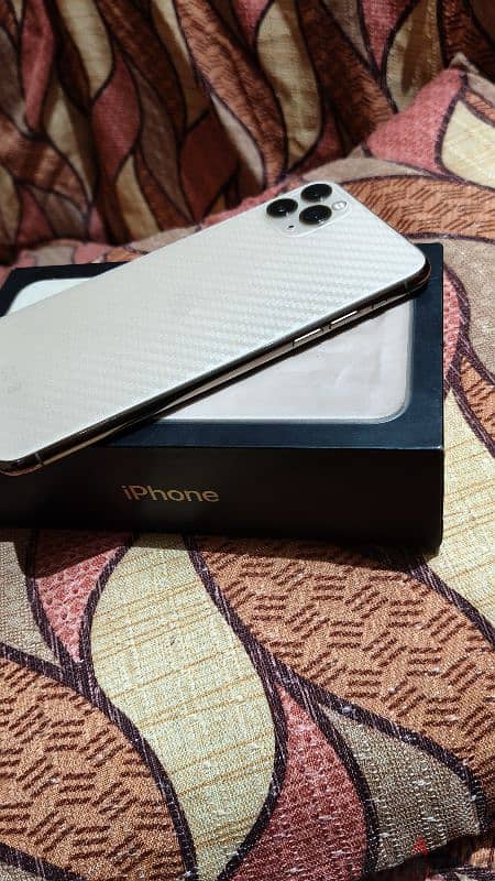 iPhone 11 Pro Max 2