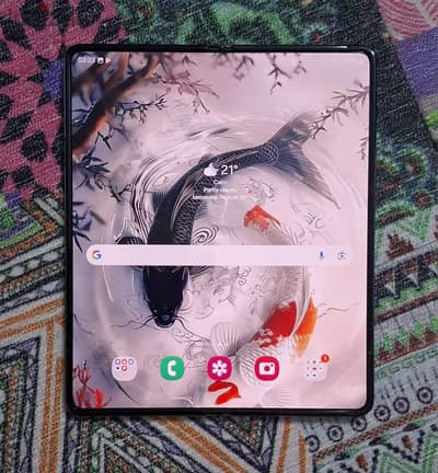 Samsung Z Fold 4 - سامسونج زد فولد ٤