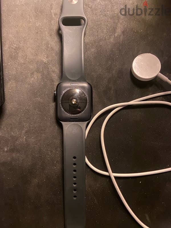 Apple Watch SE 44mm 0