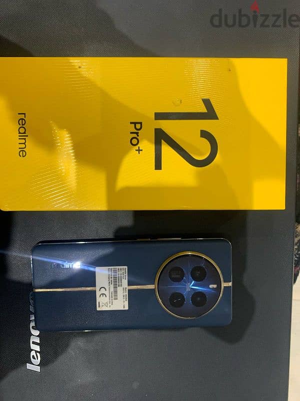 Realme 12 pro plus 5G 12 Ram  512 g 7