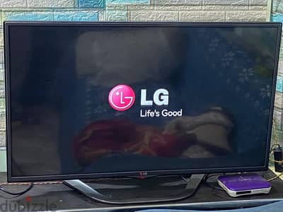 ل جى 42بوصه LED full HD مفهاش خدشه بلريموت والقاعده عاديه وليست اسمارت