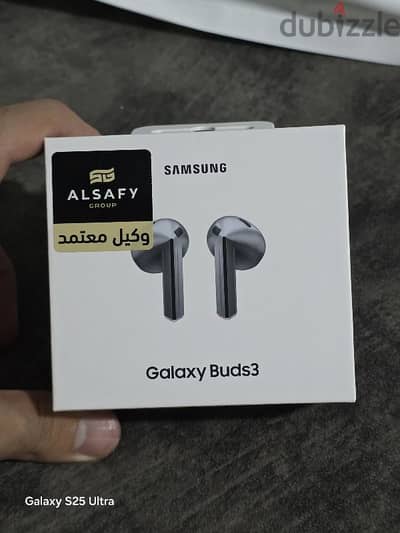 Samsung buds 3 ضمان محلي باقل من سعرها بي ٣ الف