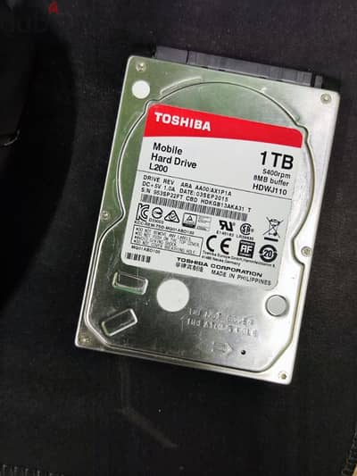 1 TB HDD 2.5" هيلث ١٠٠٪ بسعر لقطة