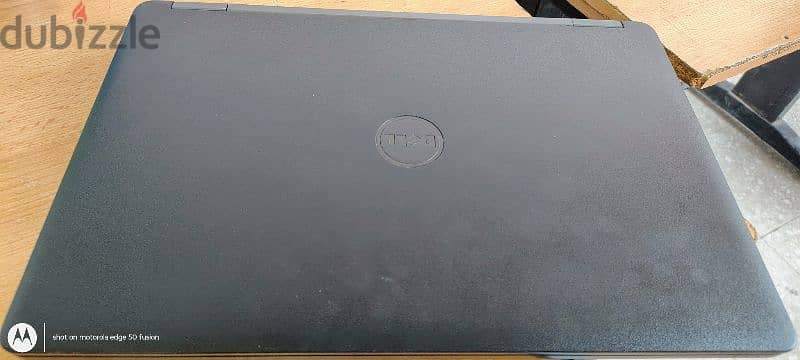 Laptop Dell Precision 3510 لاب توب ديل إستيراد بحاله ممتازه 2