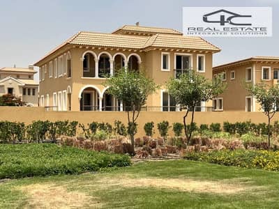 villa Standalone for sale Park view, 141 acres of landscaped gardens,430 m ready to move