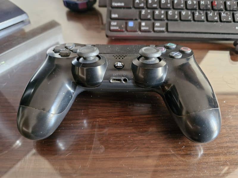 Ps4 controller  - original - used 1