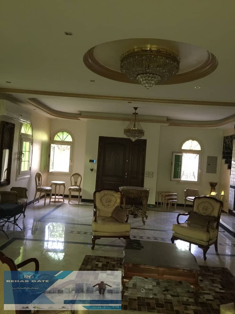 Villa for rent in Rehab Hills, 610 square meters, special finishes, rent includes a fully equipped kitchen and air conditioners 0