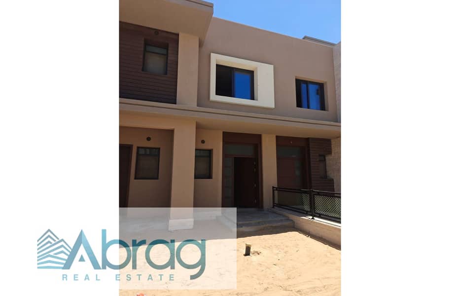 Townhouse for sale in New Zayed in The Estates SODIC project, immediate delivery 0