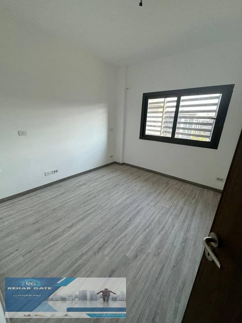 Apartment for rent in Madinaty, with immediate residence, ultra-modern finishes and a high-end, wide-garden view, 150 square meters 0