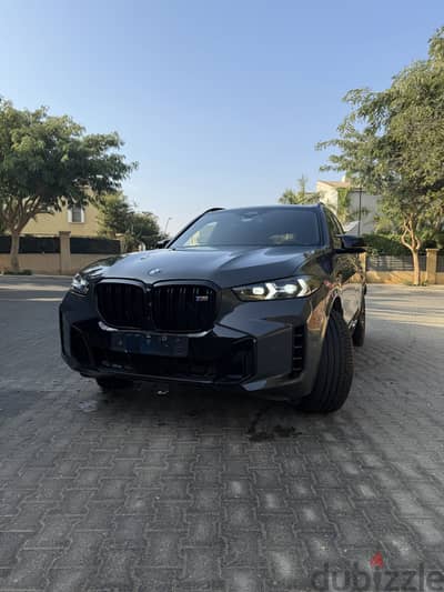 BMW X5 2024 M60i