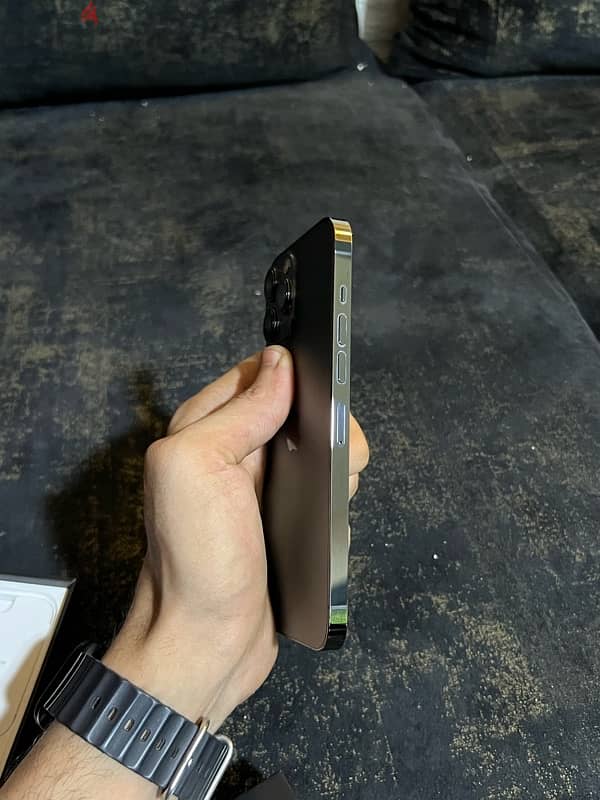 iPhone 13 Pro Max battery 93 3