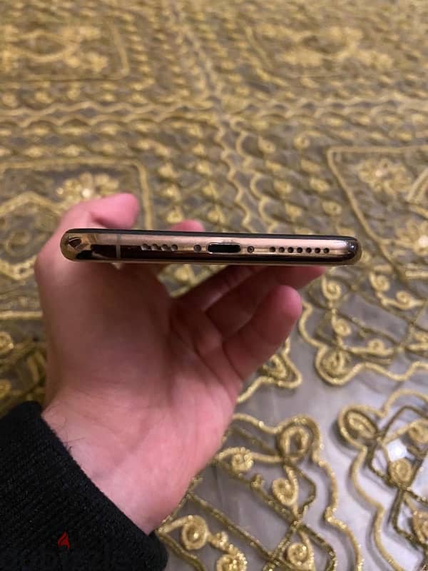 Iphone xs max 256gb 4