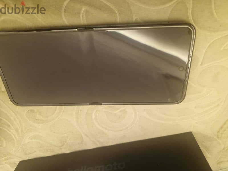 Motorola Razr 50 ultra 0