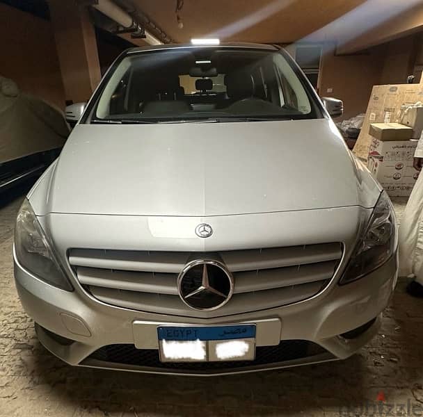 Mercedes-Benz B180 2014 0