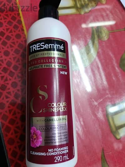 TRESemmé Colour Shineplex Cleansing Conditioner